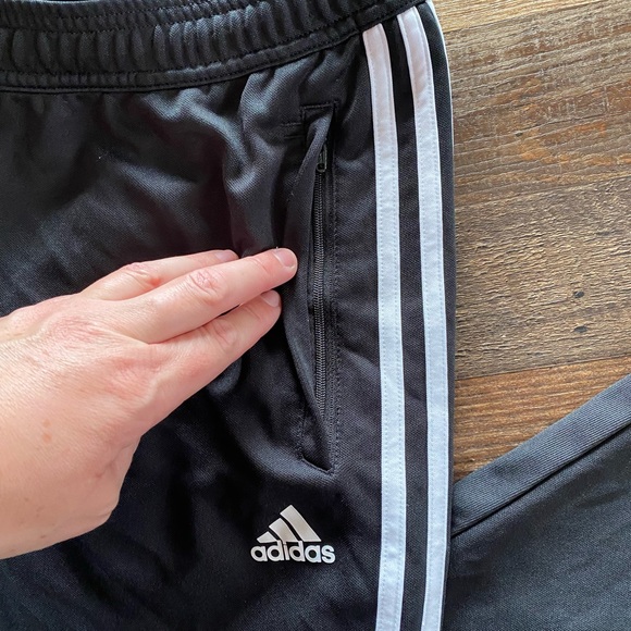 Adidas Joggers - Picture 5 of 11